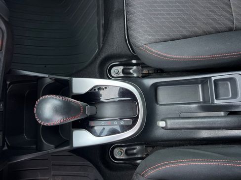 Used 2018 Honda Fit Sport image 31