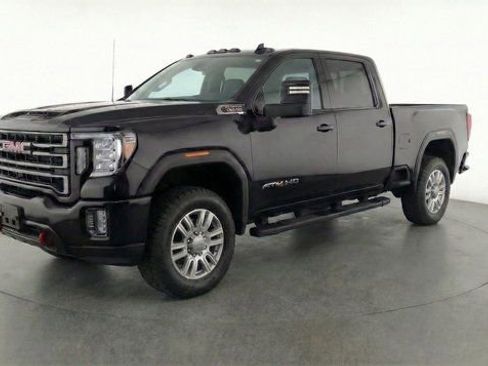 Certified 2021 GMC Sierra 2500 AT4 w/ AT4 Premium Plus Package image 2