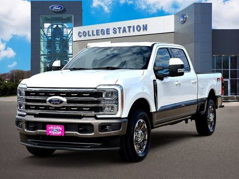 Certified 2023 Ford F250 King Ranch w/ FX4 Off-Road Package image 2