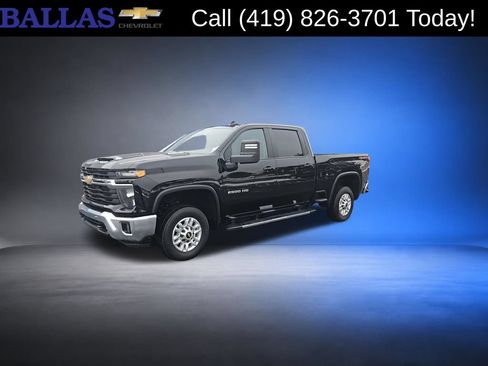Certified 2025 Chevrolet Silverado 2500 LT w/ Convenience Package AWD/4WD image 4