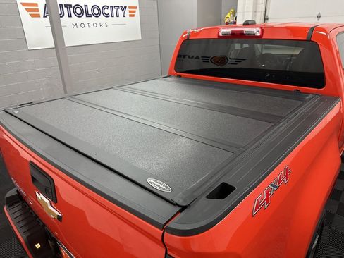 Used 2019 Chevrolet Colorado LT image 11