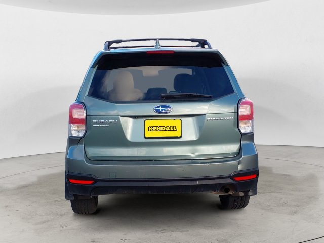 Used 2018 Subaru Forester 2.5i Premium AWD/4WD image 6