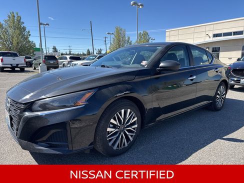 Certified 2025 Nissan Altima 2.5 SV FWD image 1