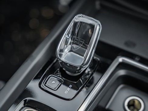 New 2026 Volvo XC60 B5 Ultra w/ Protection Package Premier image 26