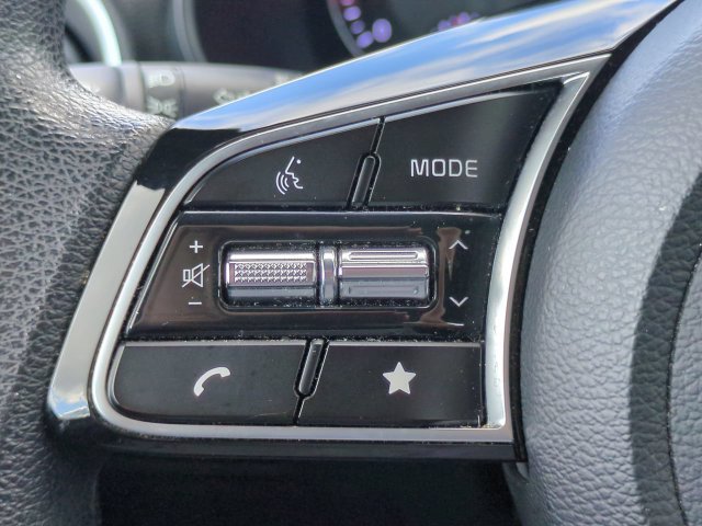 Used 2023 Kia Forte LXS w/ LXS Technology Package FWD image 22