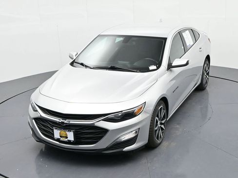 Used 2022 Chevrolet Malibu RS image 16