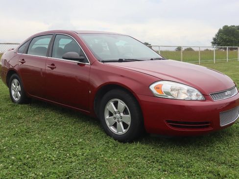 Used 2008 Chevrolet Impala LT FWD image 4