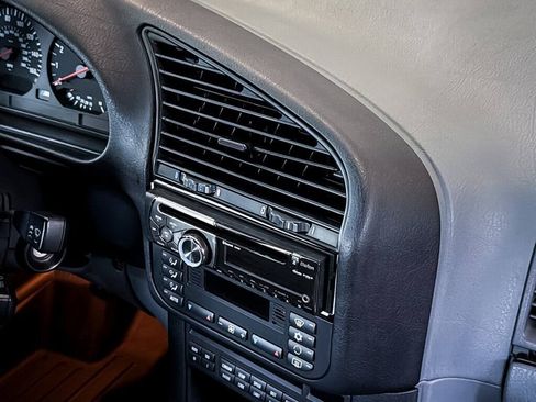 Used 1997 BMW M3 Sedan RWD image 30