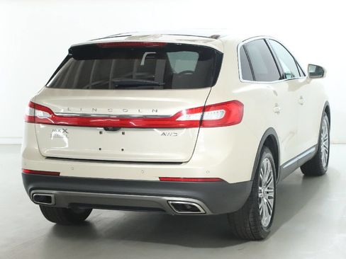Used 2016 Lincoln MKX Reserve w/ Climate Package AWD/4WD image 46