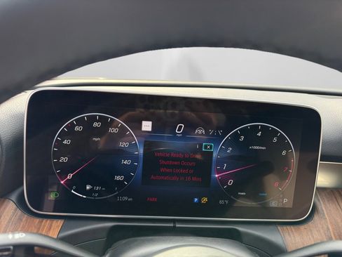 Used 2024 Mercedes-Benz C 300 4MATIC Sedan image 14