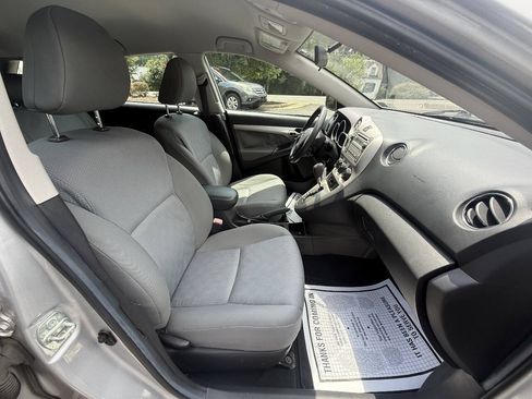 Used 2009 Toyota Matrix w/ PWR Pkg FWD image 19