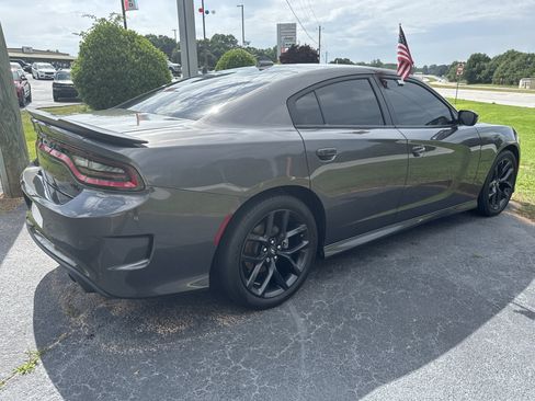 Used 2022 Dodge Charger R/T w/ Blacktop Package RWD image 5