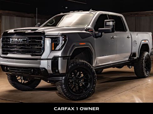 Used 2026 GMC Sierra 2500 AT4 w/ AT4 Premium Plus Package AWD/4WD image 5