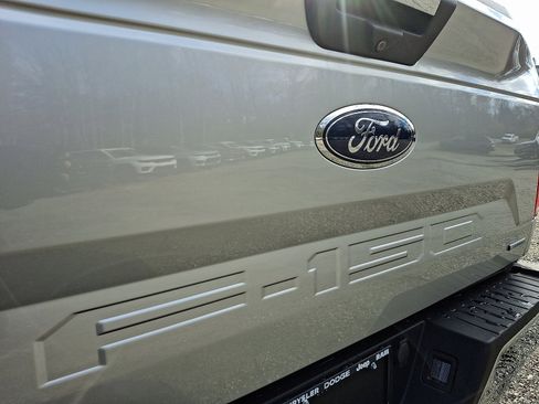 Used 2019 Ford F150 XLT w/ Equipment Group 302A Luxury image 29