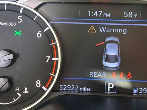 Used 2024 Nissan Altima 2.5 SR FWD image 25