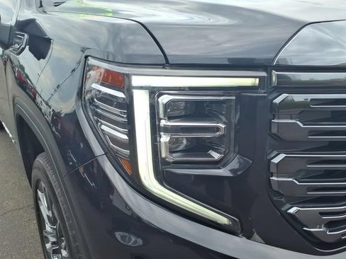 Used 2023 GMC Sierra 1500 Denali Ultimate AWD/4WD image 13