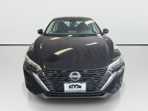 Used 2024 Nissan Sentra SV FWD image 8