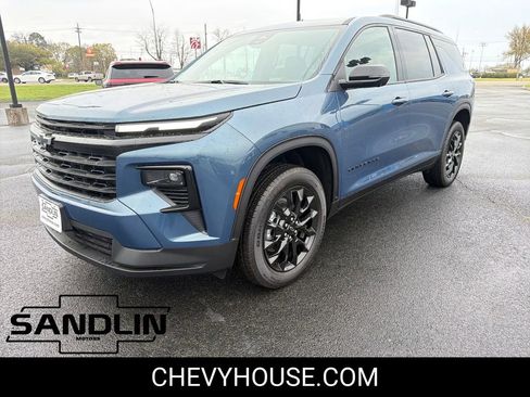 New 2026 Chevrolet Traverse LT w/ Midnight/Sport Edition image 4