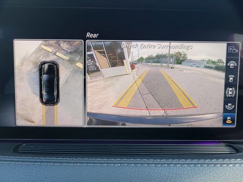 Used 2019 Mercedes-Benz S 450 Sedan image 23