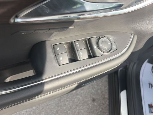 Used 2023 Buick Envision Avenir AWD/4WD image 15