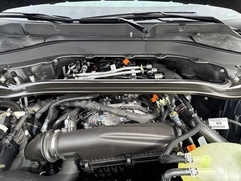 New 2026 Ford Explorer ST-Line w/ ST-Line Street Pack image 22