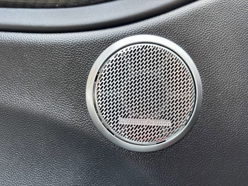 Used 2017 Alfa Romeo Giulia Quadrifoglio image 19