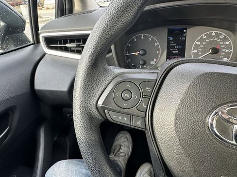 Used 2024 Toyota Corolla LE image 25