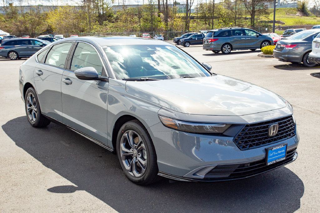 New 2026 Honda Accord EX-L image 4