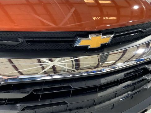 Used 2021 Chevrolet TrailBlazer LS image 31