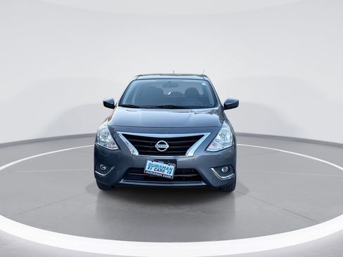Used 2019 Nissan Versa S FWD image 3