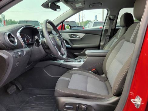 Used 2024 Chevrolet Blazer LT w/ Convenience Package FWD image 8