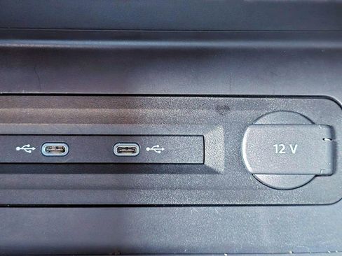 Used 2022 Volkswagen Atlas SE image 15