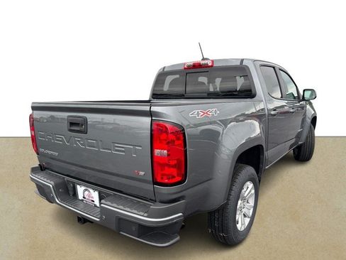 Used 2022 Chevrolet Colorado LT w/ Safety Package AWD/4WD image 4