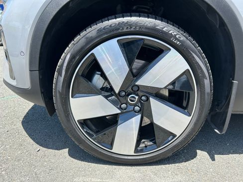 Used 2023 Volvo C40 P8 Recharge Ultimate AWD/4WD image 55