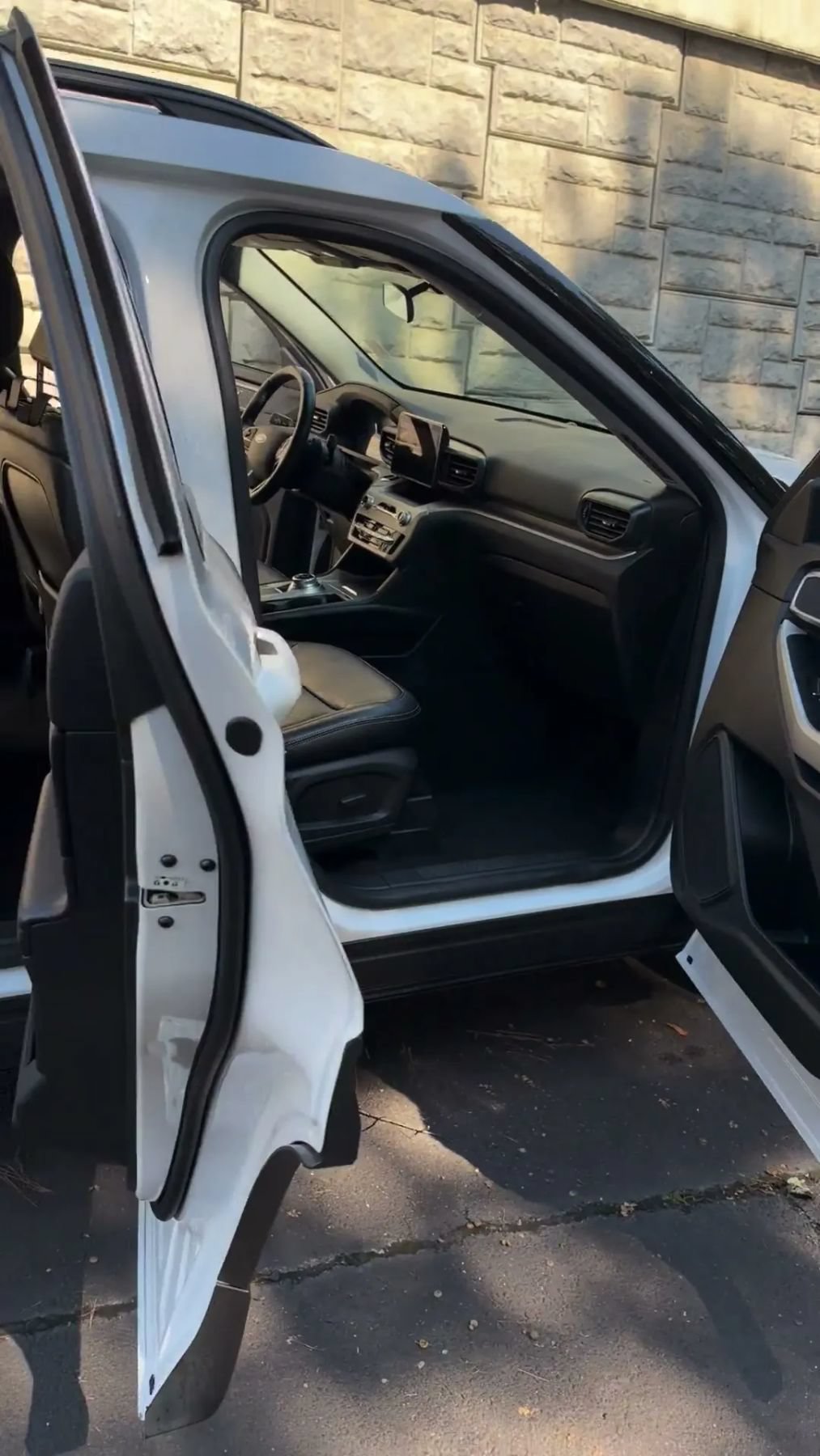 Used 2020 Ford Explorer XLT RWD image 60