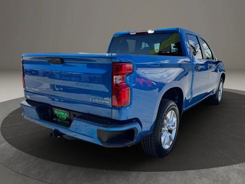 Used 2022 Chevrolet Silverado 1500 Custom RWD image 5