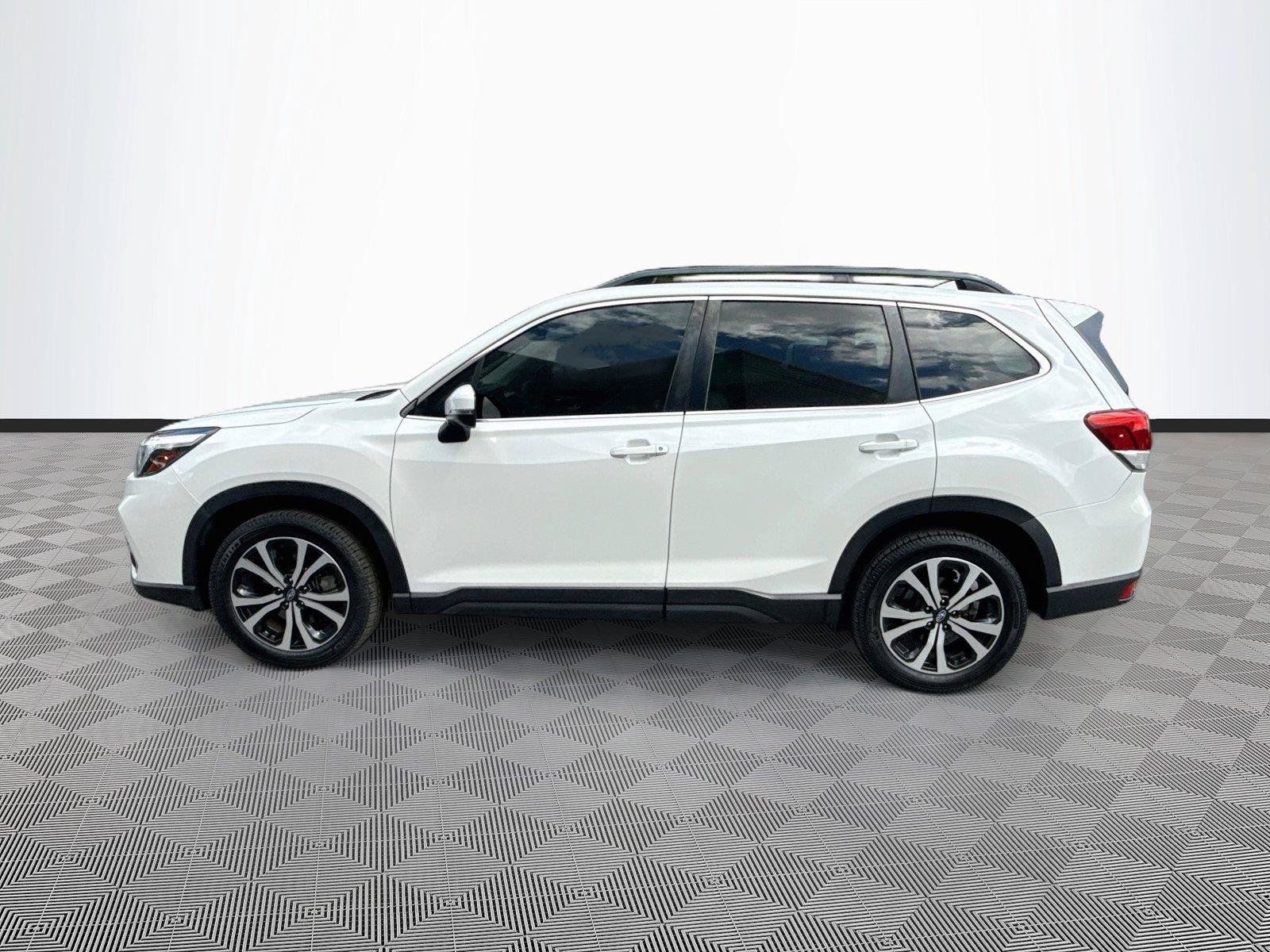 Used 2020 Subaru Forester Limited w/ Popular Package #3 AWD/4WD image 4