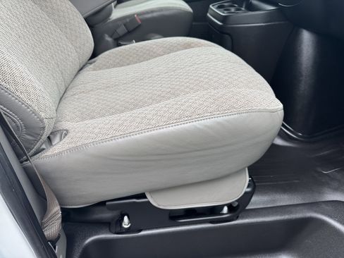 Used 2023 Chevrolet Express 3500 LS image 19