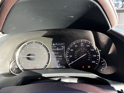 Used 2018 Lexus RX 350L image 22