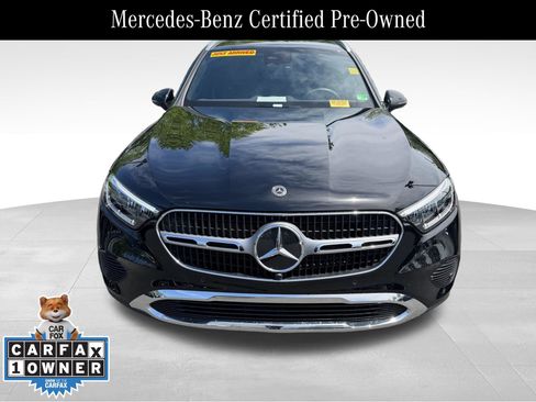 Used 2023 Mercedes-Benz GLC 300 4MATIC image 2