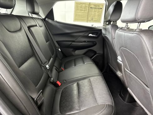 Used 2022 Chevrolet Bolt LT w/ Infotainment Package FWD image 22