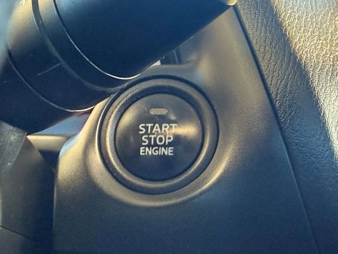 Used 2016 MAZDA MAZDA3 i Sport w/ Preferred Equipment Package image 29