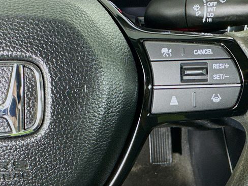 Used 2023 Honda Civic LX image 13