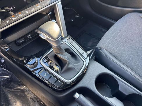 Used 2022 Kia Seltos S image 26