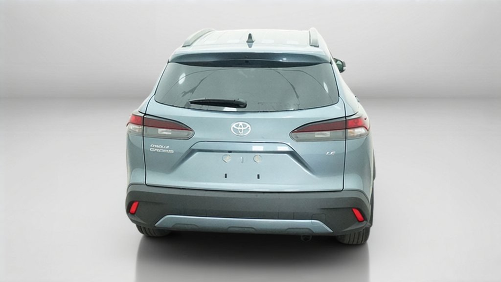 New 2026 Toyota Corolla Cross LE w/ Moonroof Package FWD image 12