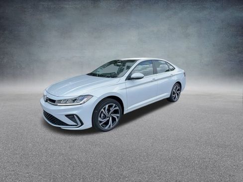 New 2025 Volkswagen Jetta SEL image 8