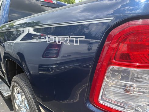 Used 2020 RAM 1500 Big Horn AWD/4WD image 10