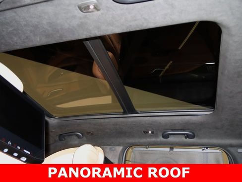 Used 2023 Jeep Grand Cherokee Summit image 15