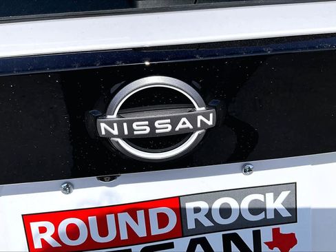 New 2026 Nissan Kicks S image 8