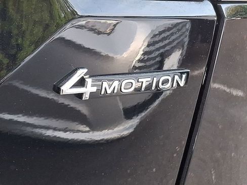 Used 2025 Volkswagen Atlas SEL Premium R-Line AWD/4WD image 30